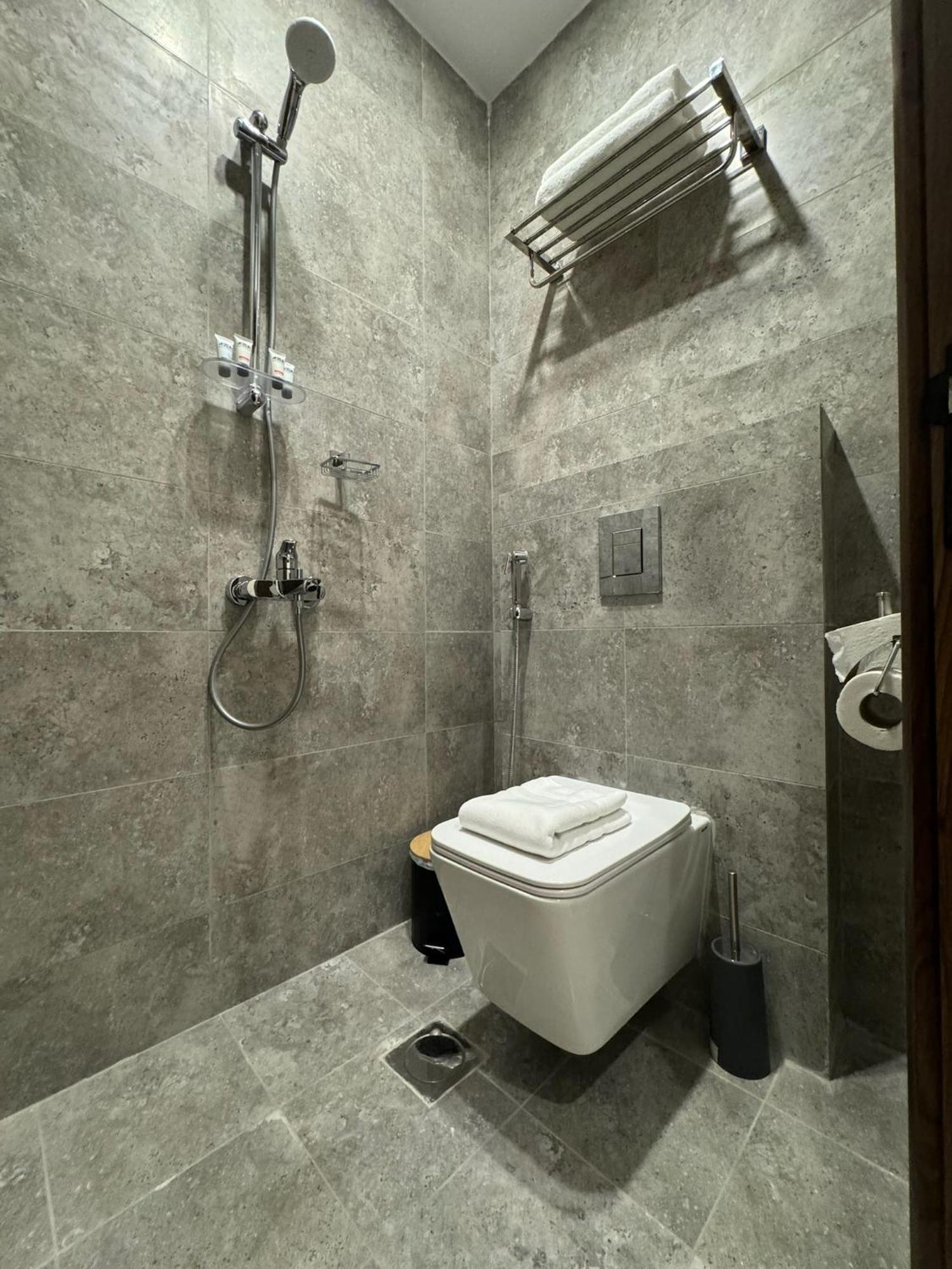 Khozama Living 2 - Alnahda